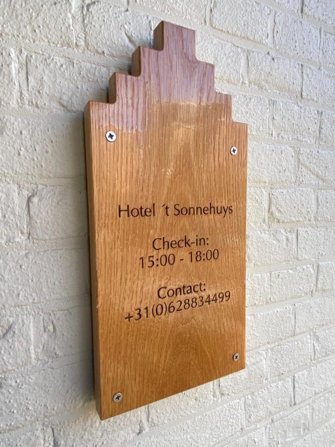 Hotel 'T Sonnehuys Haia Exterior foto